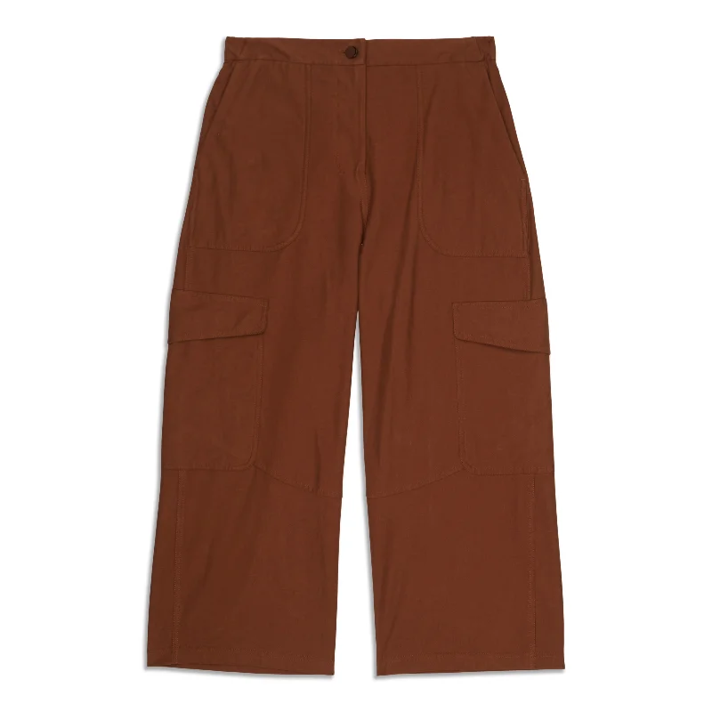 Light Cargo Pocket High-Rise Cropped Pants - Resale Soft Sweatpants Style