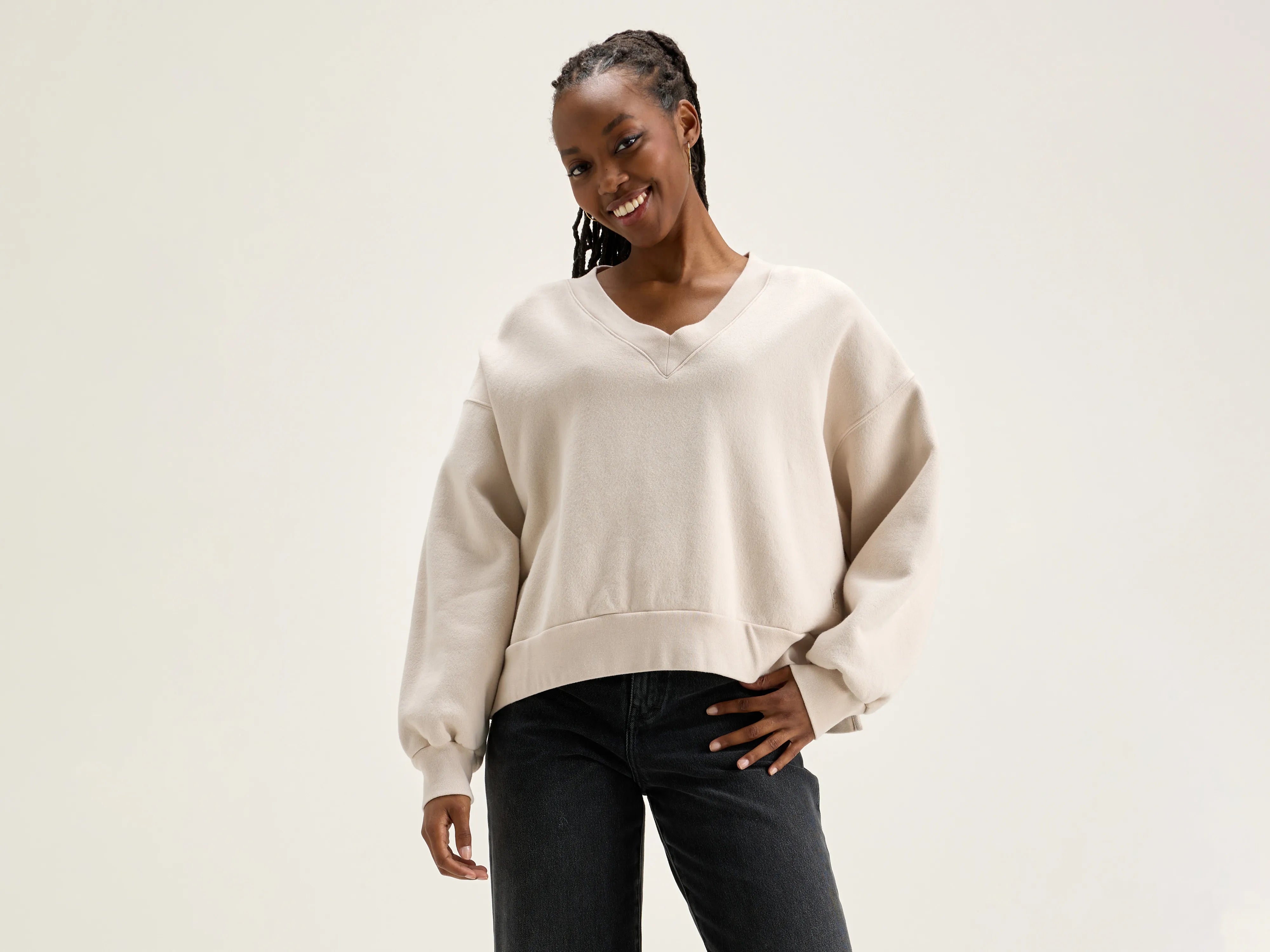 Varola v-neck sweatshirt (242 / W / SHELL) Hoodie with Puffed Sleeves Voluminous Trendy