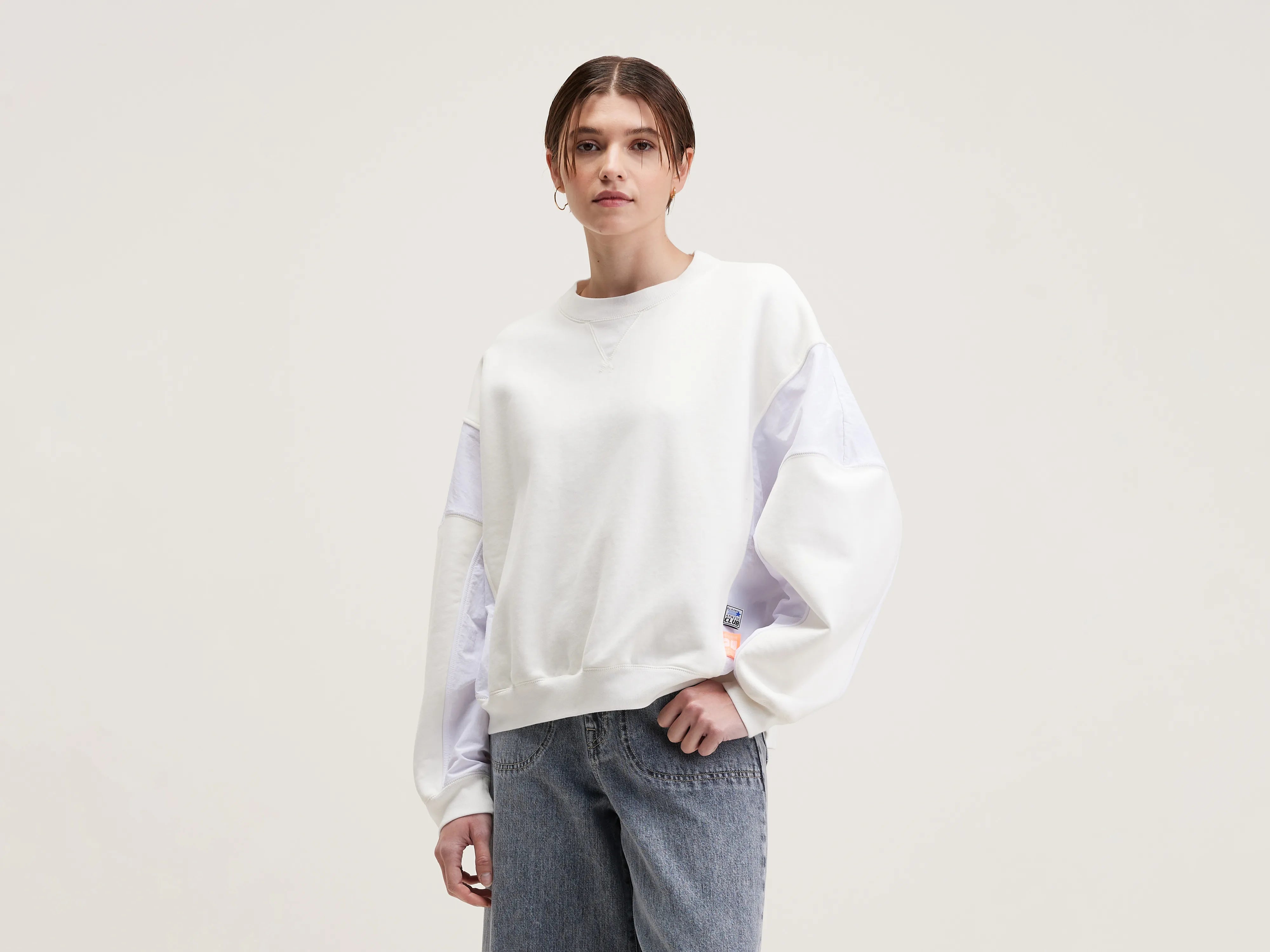 Flips round-neck sweatshirt (242 / W / VINTAGE WHITE) Hoodie with Hem Detail Decorative Unique