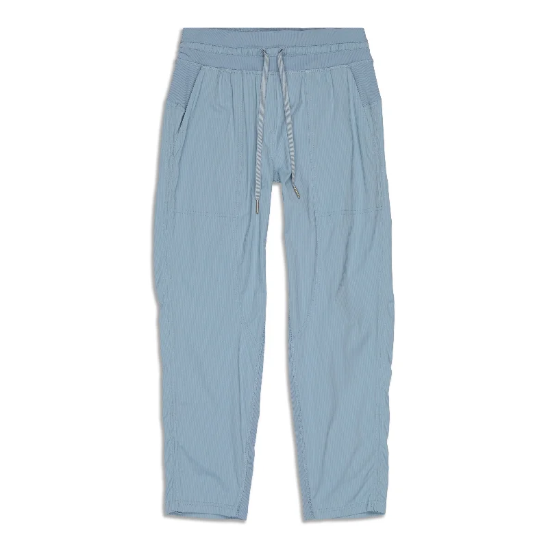 Dance Studio Mid-Rise Cropped Pants - Resale Classic Straight-Leg Pants