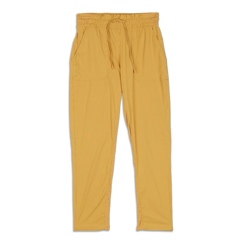 Beyond The Studio Pant Slim - Resale Casual Drawstring Pants