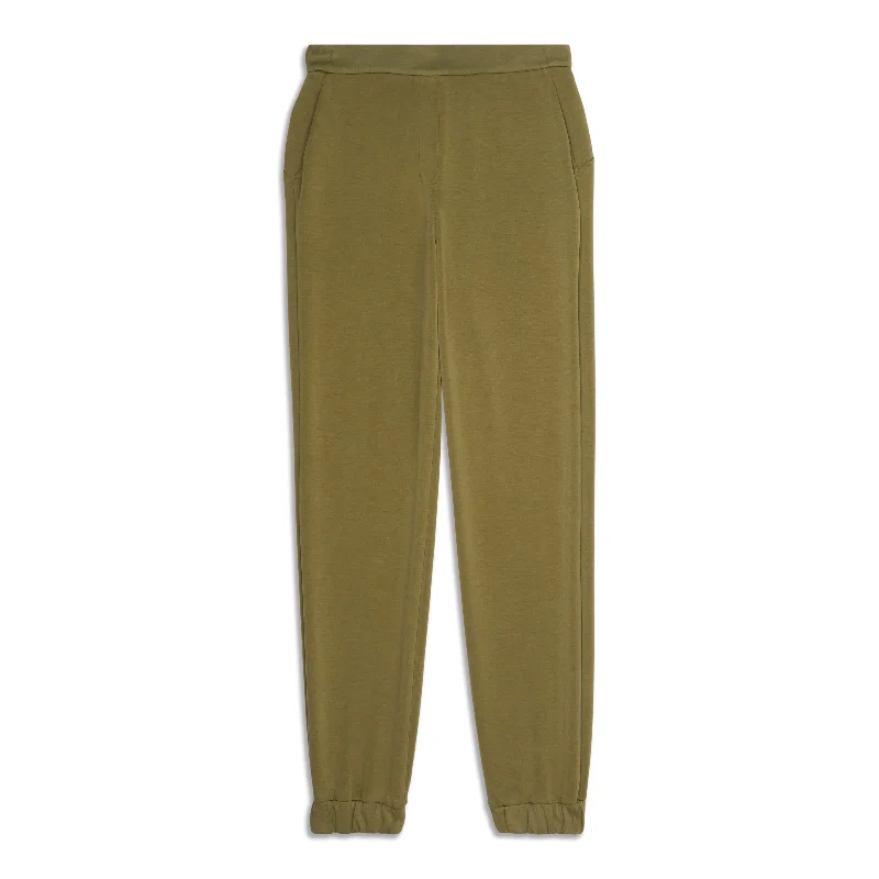 Softstreme Relaxed High-Rise Pant - Resale Casual Skinny Fit Pants