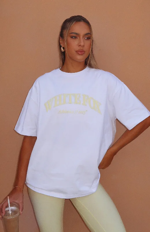 Athletics Era Oversized Tee White/Yellow Notch Collar Peter Pan Collar Cowl Neck