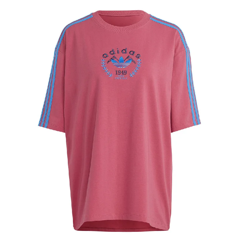 adidas - Women's Crest Embroidery T-Shirt (IJ8294) Solid Print Embellished