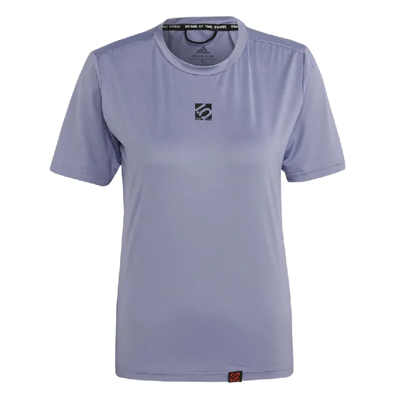 adidas - Women's Five Ten Bike Trail T-Shirt (HT9584) Layered Multi-layer Single Layer