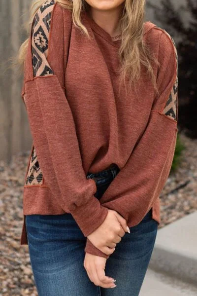 Geometric Exposed Seam Long Sleeve T-Shirt Elasticated Padded Insulated