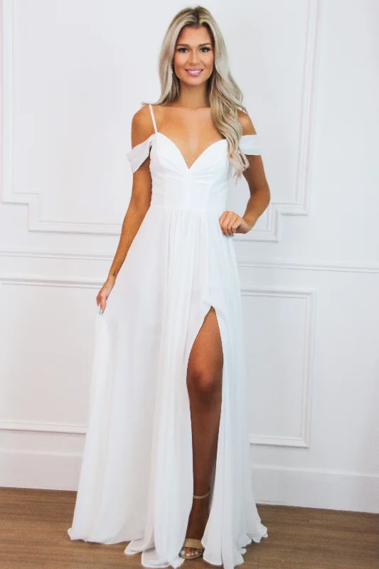 Heaven Sent Chiffon Maxi Dress: White Chic Summer Floral Maxi Dress