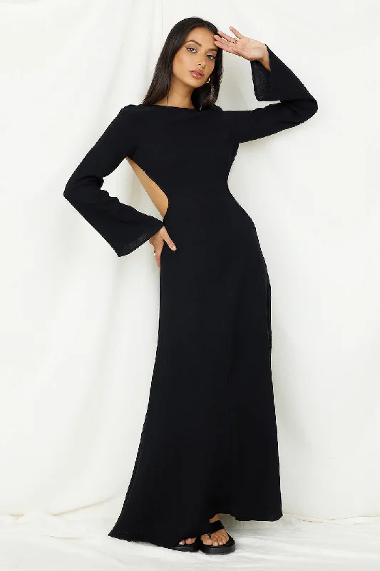 SNDYS Dahlia Maxi Dress Black Cozy Maxi Dress with Slit