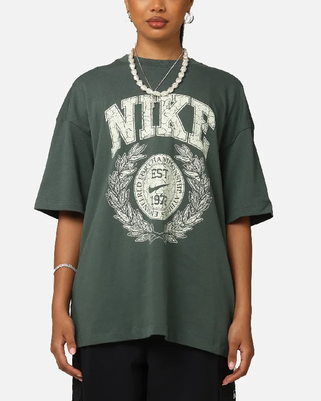 Nike Women's Sportswear Essential Oversized T-Shirt Vintage Green/Sail Fleece Fabric Down Fabric Feather Fabric