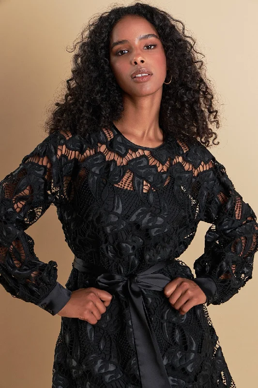 Endless Rose - Lace Mini Dress Classic Shift Mini Dress