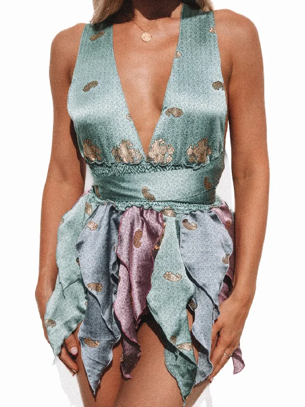 RINA BACKLESS PIXIE MINI DRESS Stylish Ribbed Mini Dress