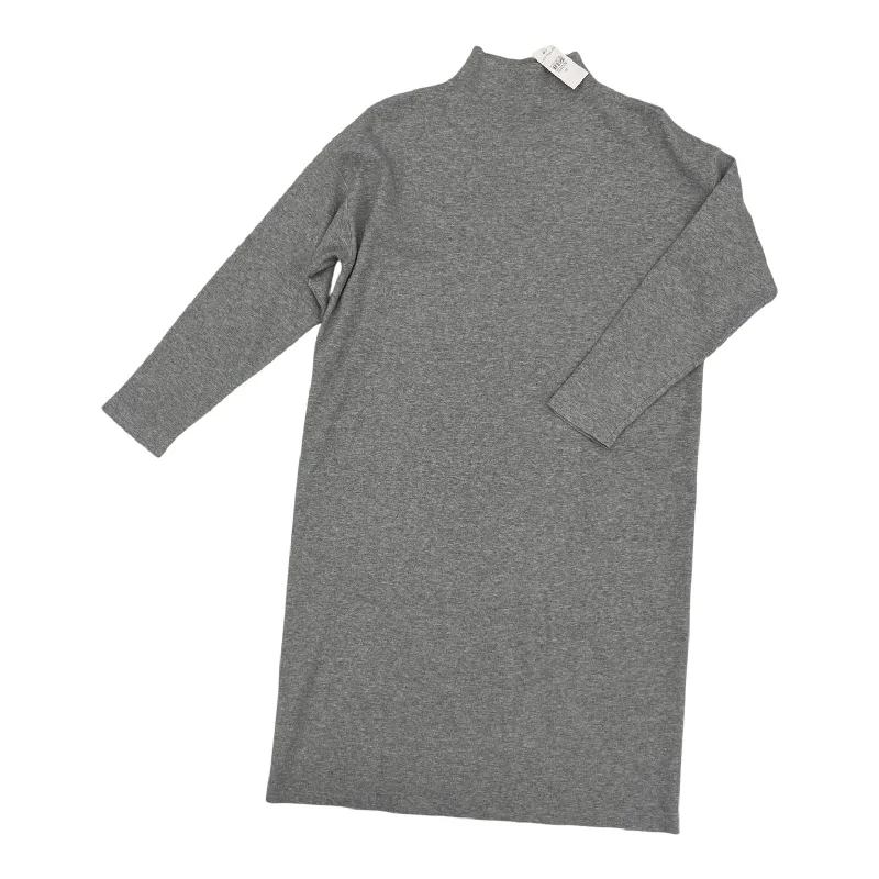 Dress Sweater By Ann Taylor In Grey, Size:M