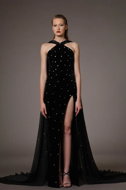 Embroidered velvet dress with chiffon train