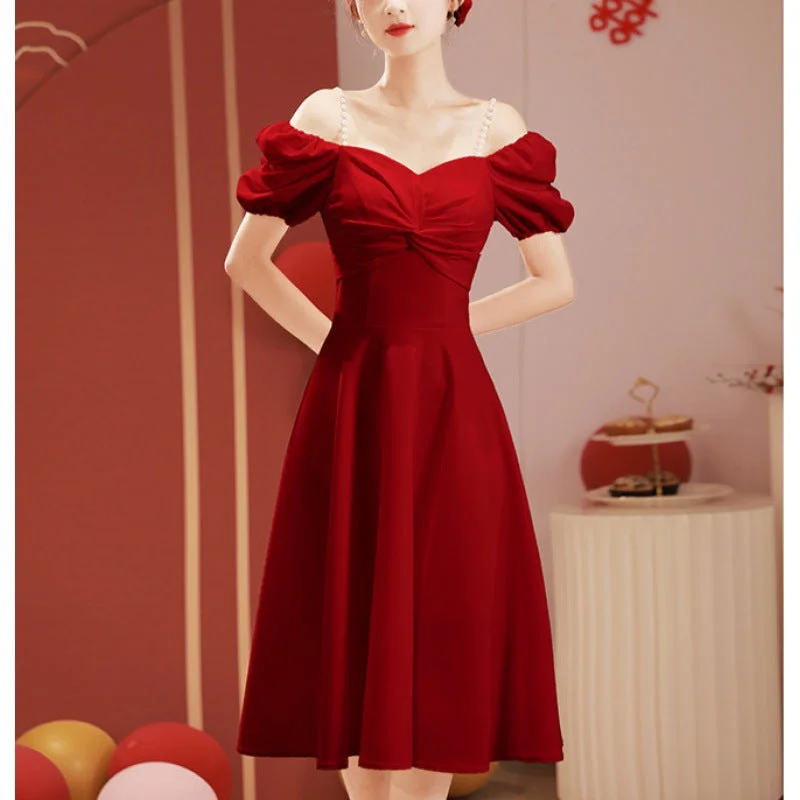 Wine red