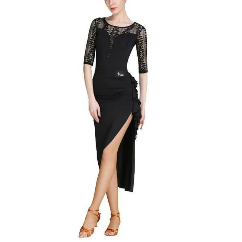 Asymmetric Round Neck 3/4 Length Sleeve Dress