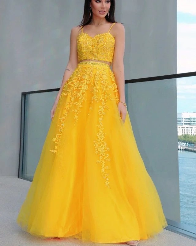 Two Piece Prom Dresses Ball Gown Appliques Beaded