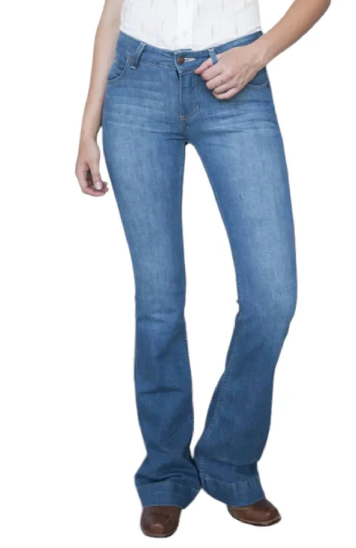 The Lola Soho Fade Jeans In Light Denim Fashionable Vintage Wash Jeans