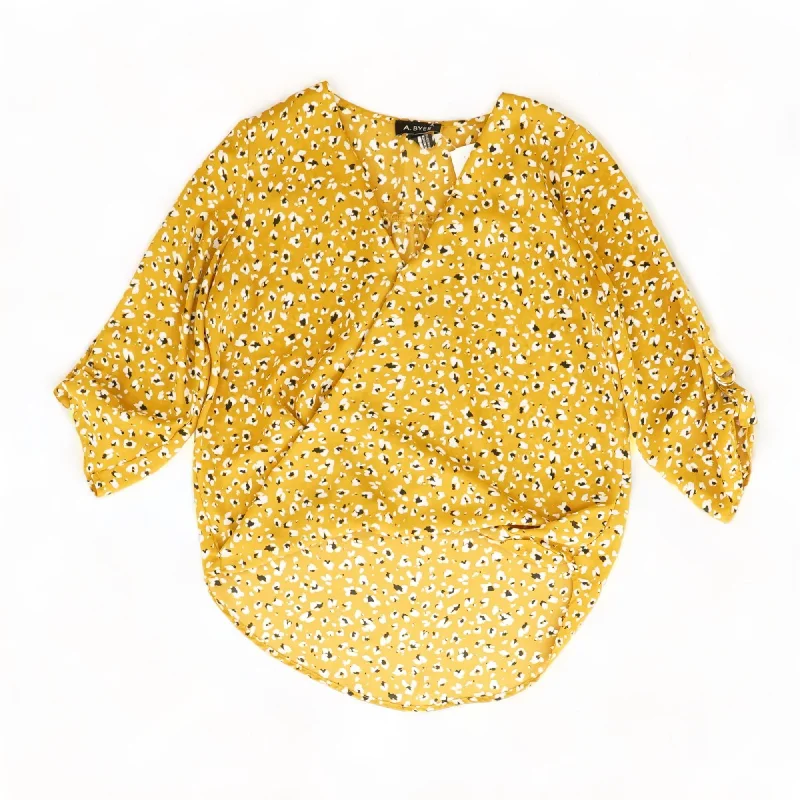 Mustard Floral 3/4 Sleeve Blouse Double-Layered Blouse